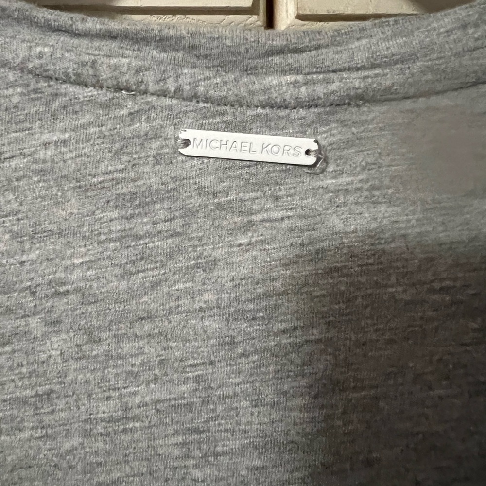A Michael Kors grey t-shirt in size small - Picture 5 of 6